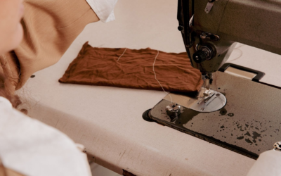 Histoire de la mode : corsets minimalisme et revival vintage moderne